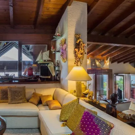 Vila Classic, Elegant Private Opposite *